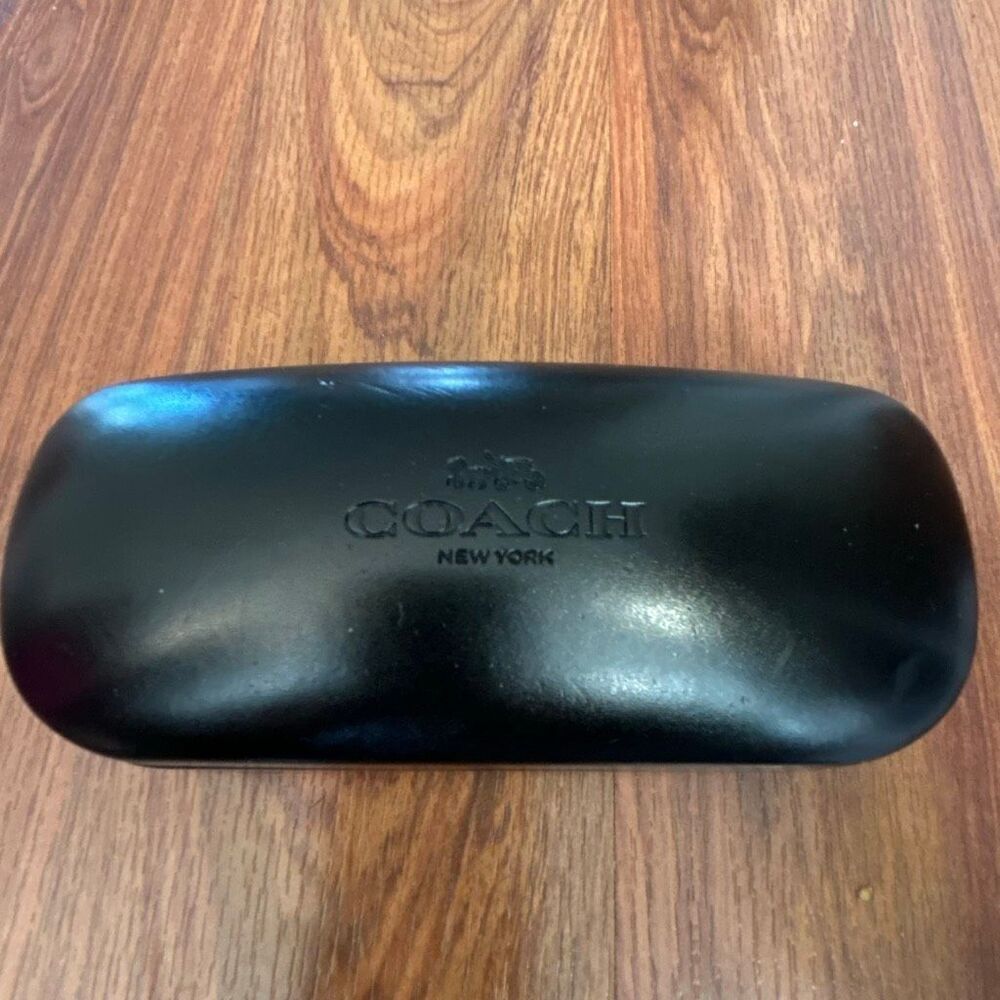 Coach blackโclam shell sunglasses eyeglass hard case.